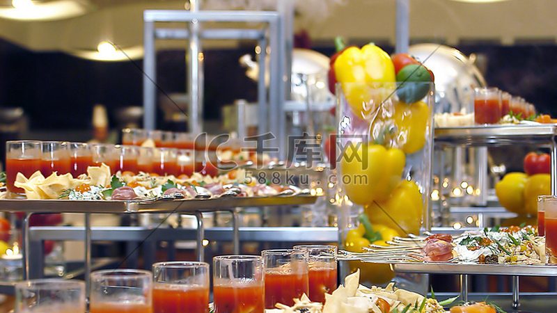 小餐饮加盟品牌，如何挑选心仪之选？**
