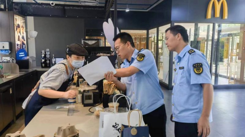 既然无糖儿童饼干并非完全无糖，那么家长在选择时应关注以下关键因素：