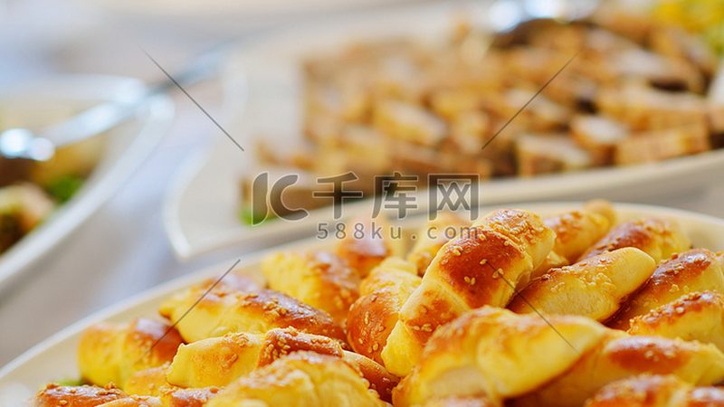 揭秘成都零食批发市场：网红爆款拿货全攻略