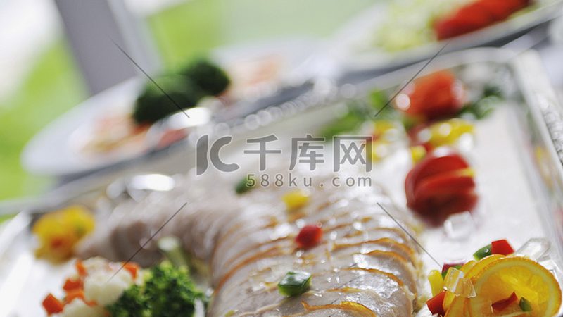 酥性饼干与韧性饼干：广东生产厂的匠心独运