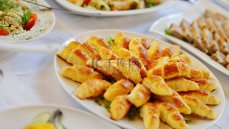成都餐饮食材配送价格：揭秘背后的影响因素