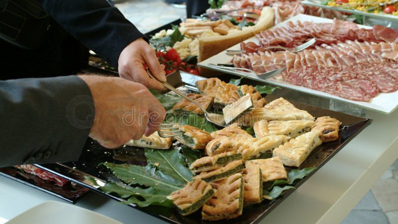 酥性饼干与韧性饼干：适合人群与选购要点